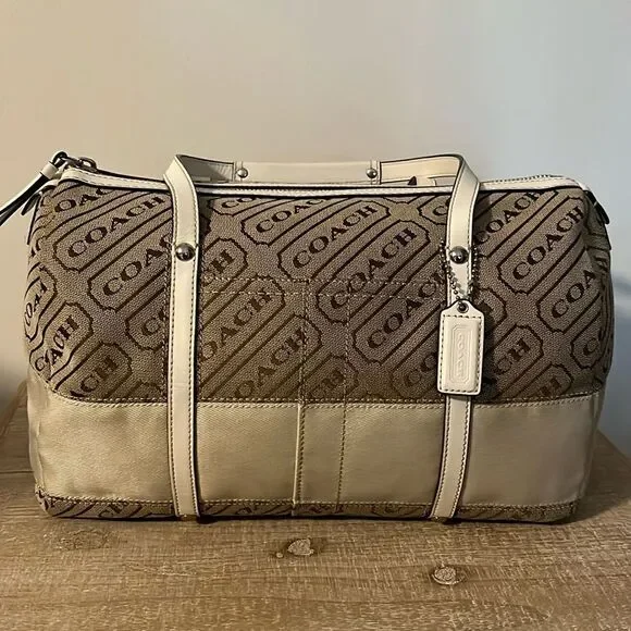 COACH SIGNATURE CANVAS SATCHEL - Picture 1 of 9